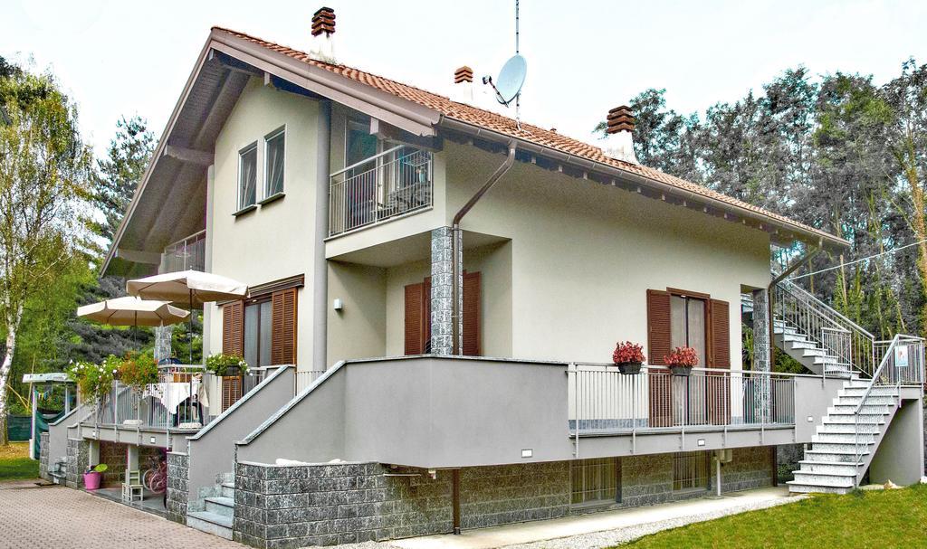 B&B Il Rovere Gattico Esterno foto