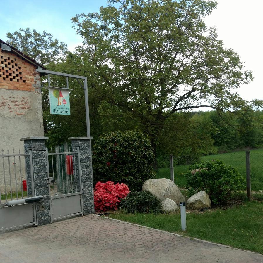 B&B Il Rovere Gattico Esterno foto